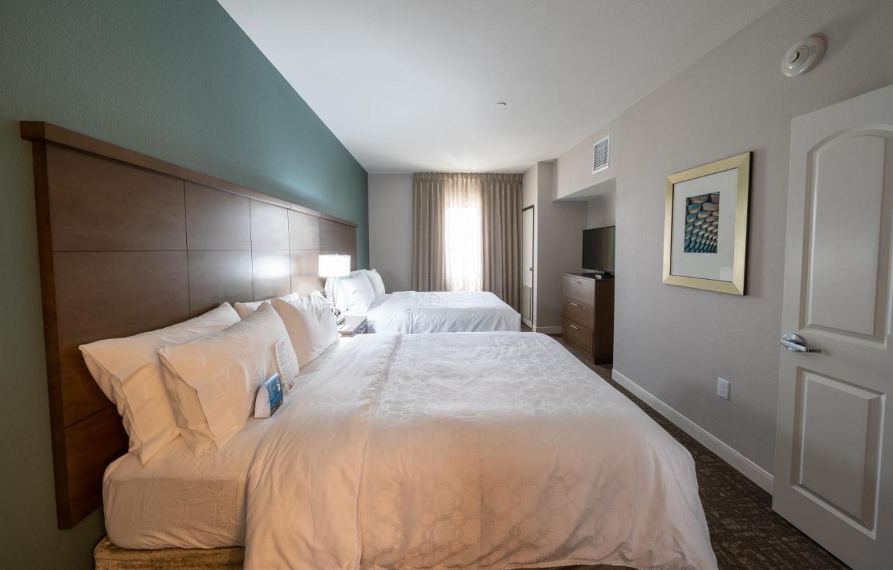 Staybridge Suites Houston East - Baytown By Ihg Kamer foto