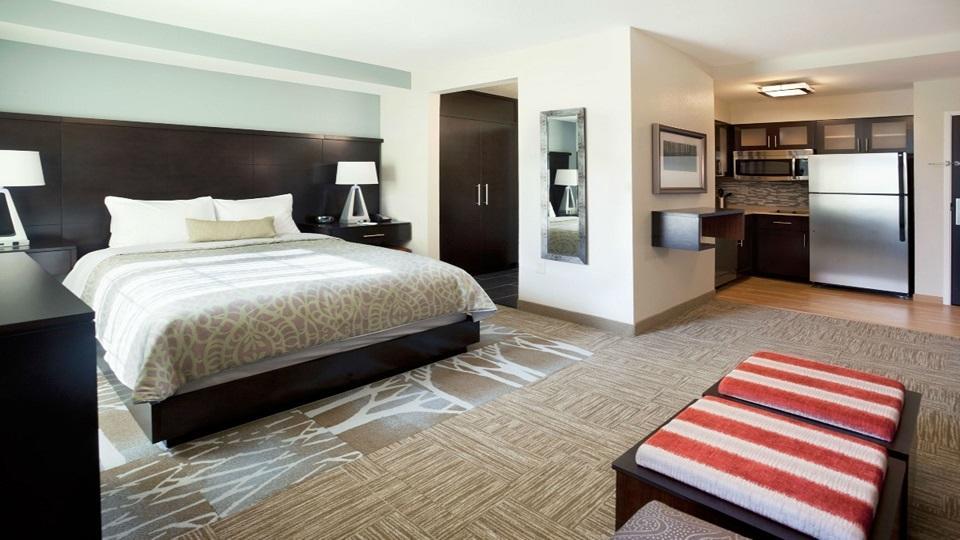 Staybridge Suites Houston East - Baytown By Ihg Kamer foto