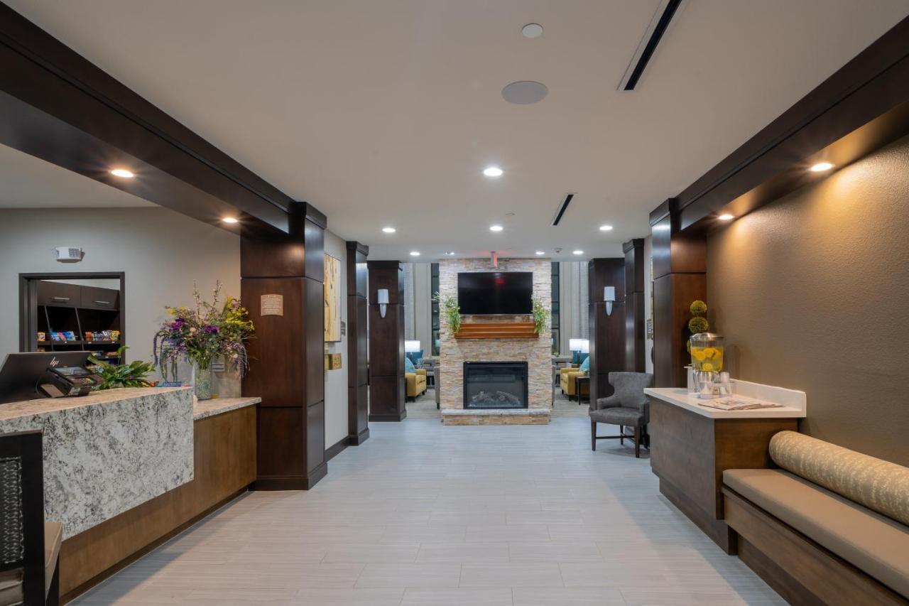 Staybridge Suites Houston East - Baytown By Ihg Buitenkant foto