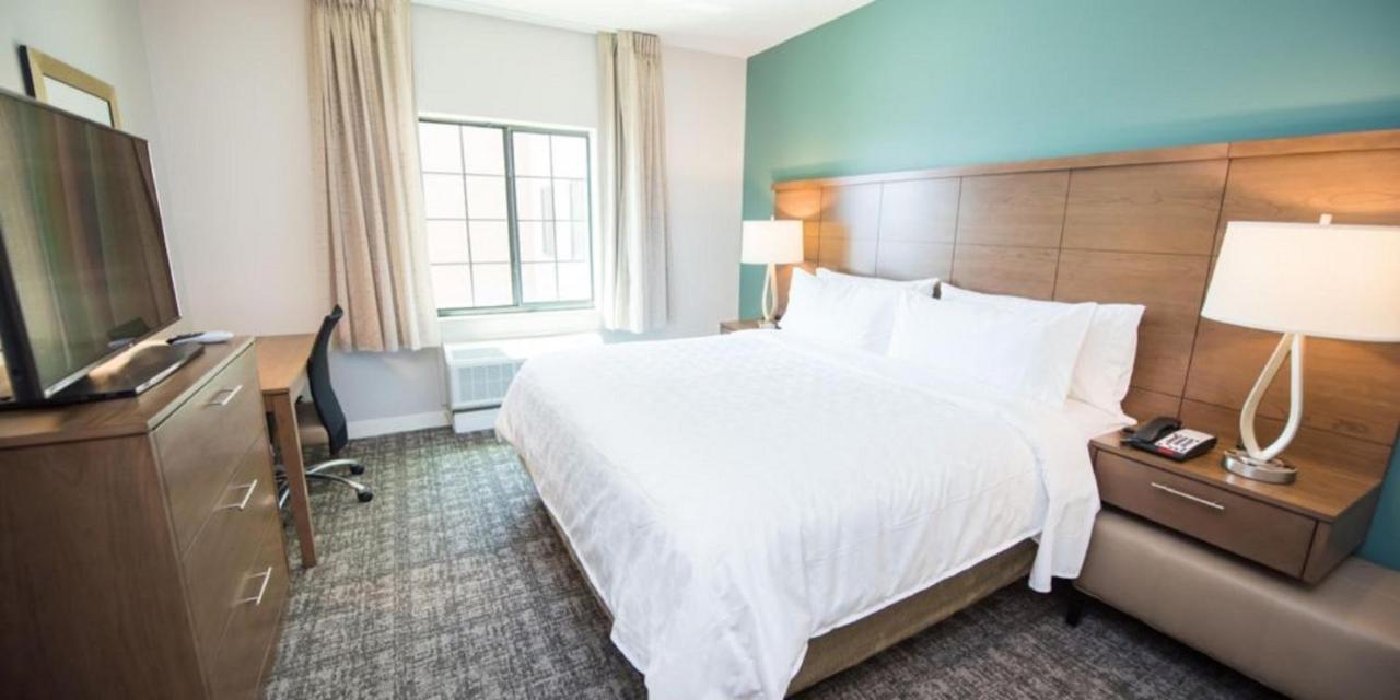 Staybridge Suites Houston East - Baytown By Ihg Buitenkant foto